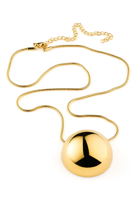 UNO Magna Golden Necklace