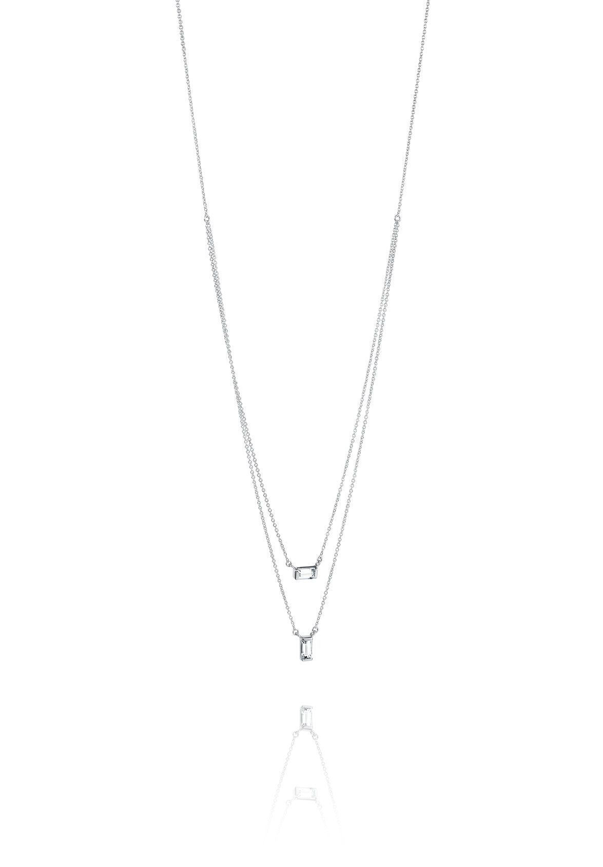 A Clear Dream Stud Necklace