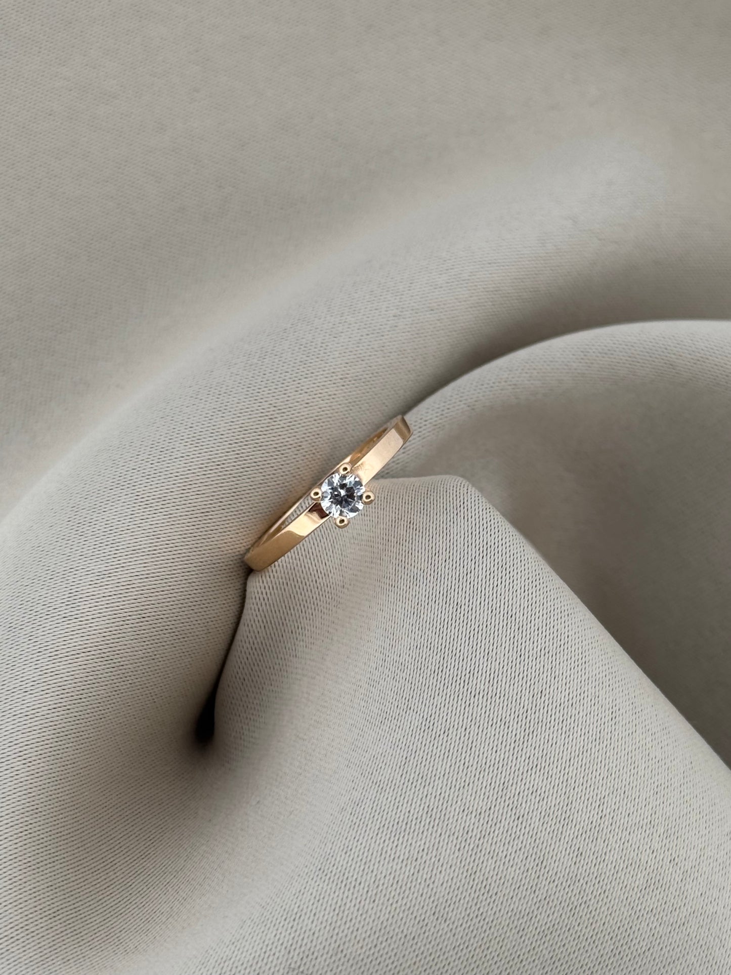 Molly 0.30 ct