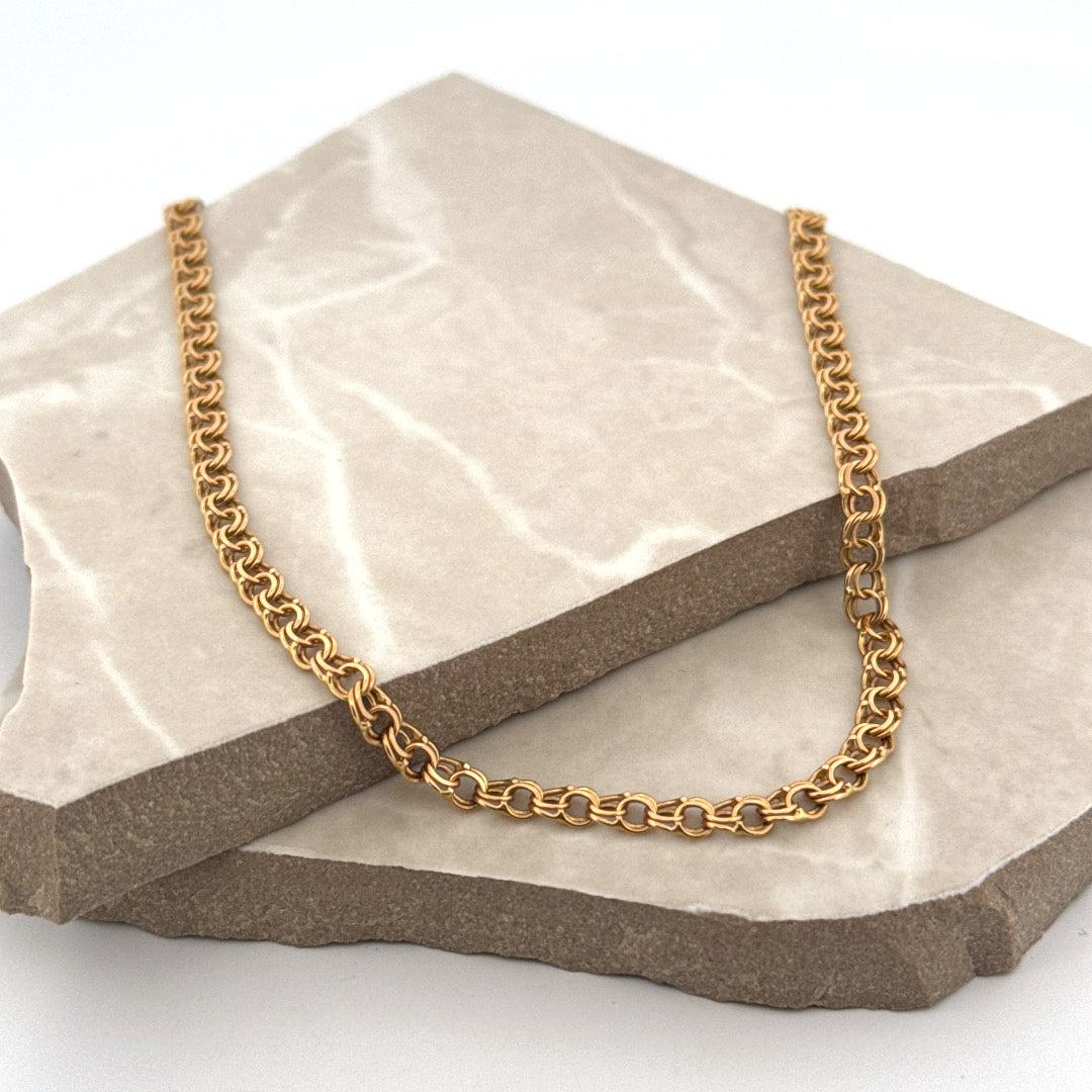 Second hand . Halsband - 43 cm