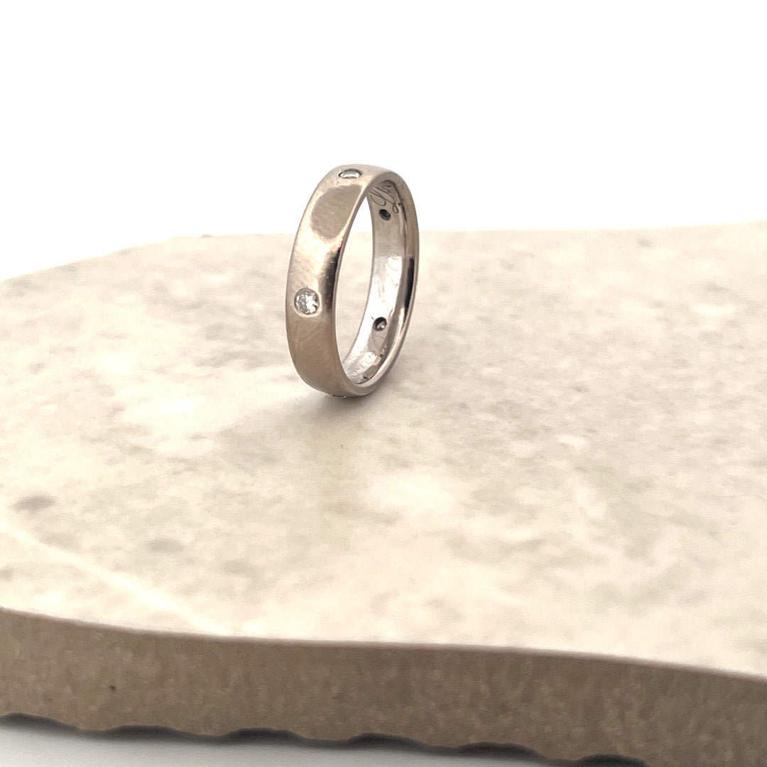 Second hand . Ring - stl. 15.25