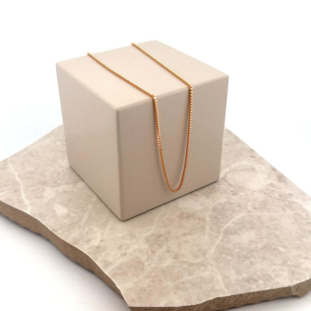 Second hand . Halsband - 40 cm