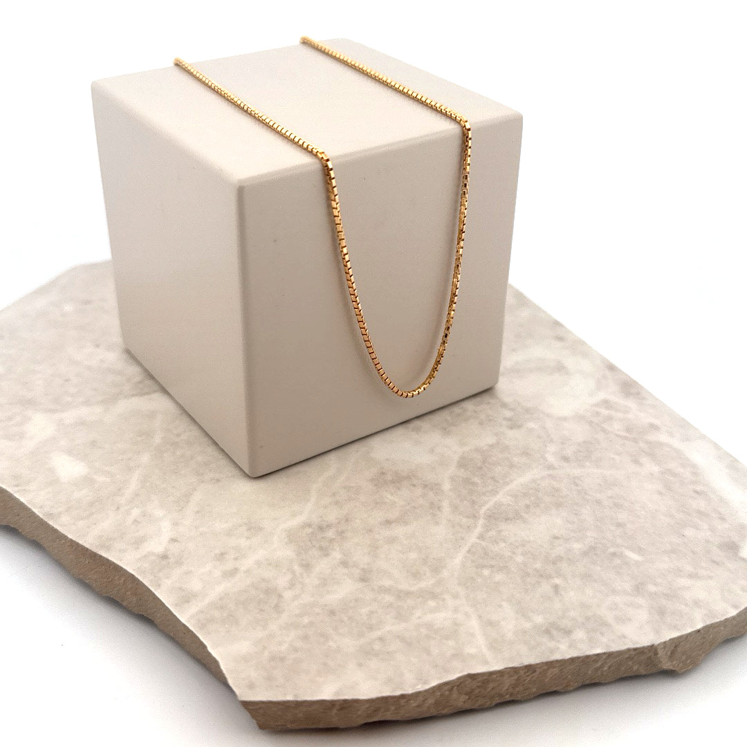 Second hand . Halsband - 45 cm