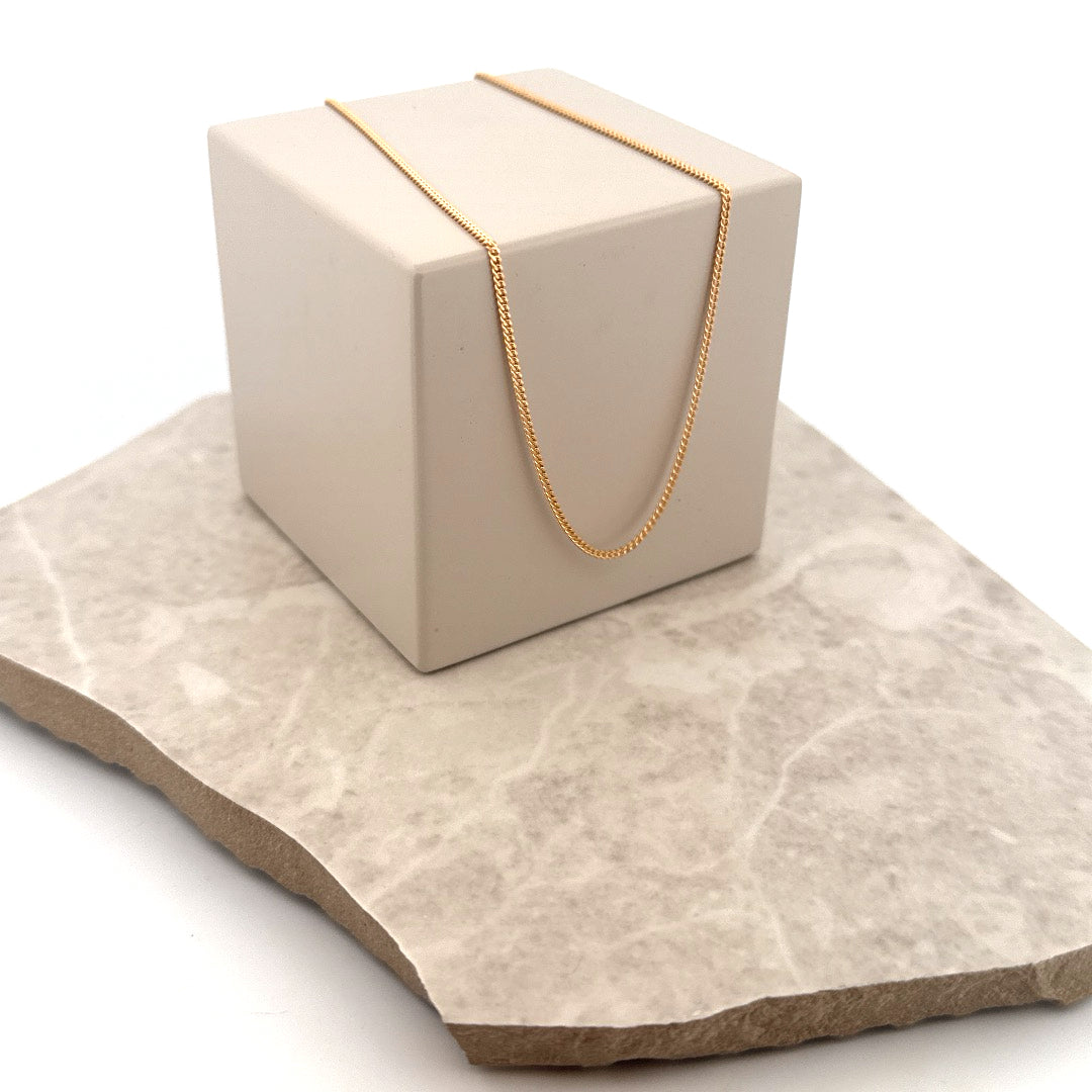 Second hand . Halsband - 45 cm