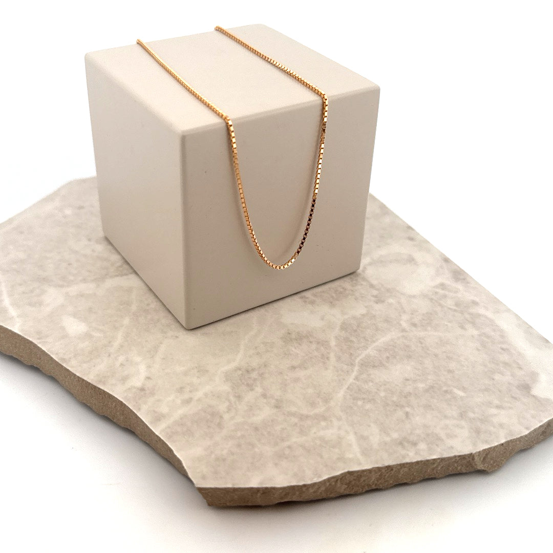 Second hand . Halsband - 38 cm