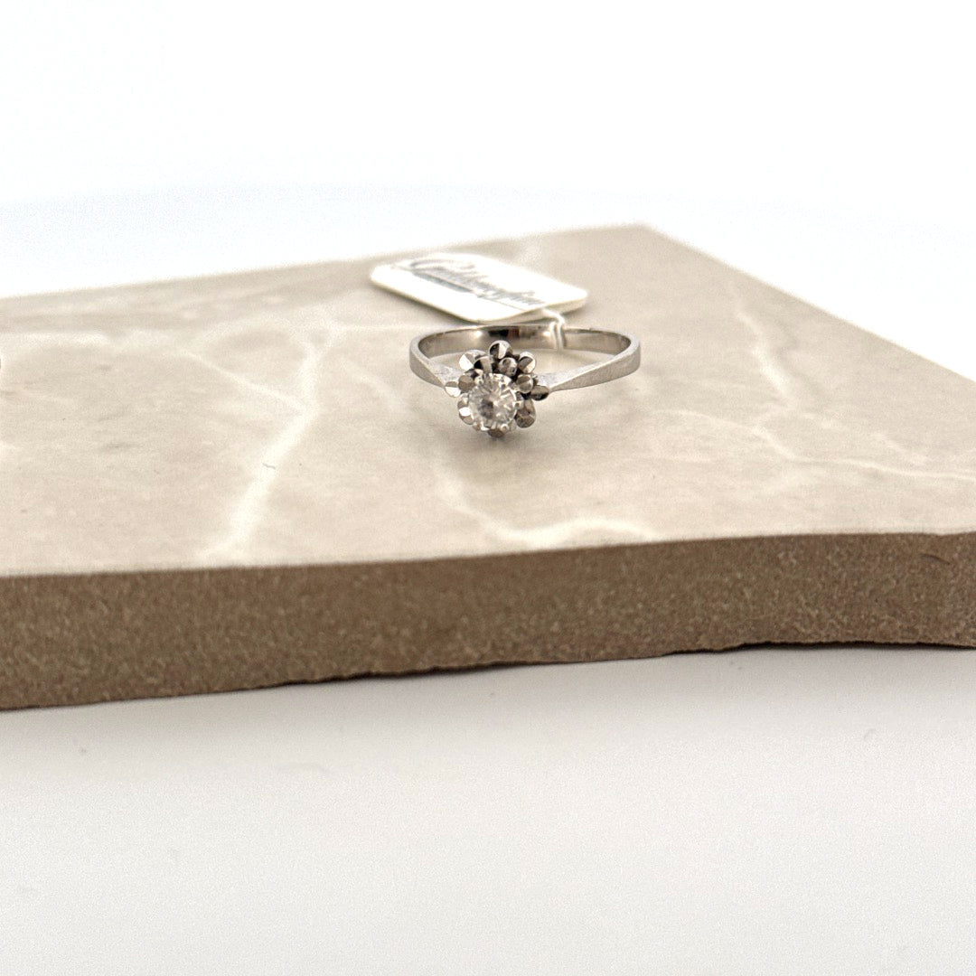 Second hand . Ring - stl. 17