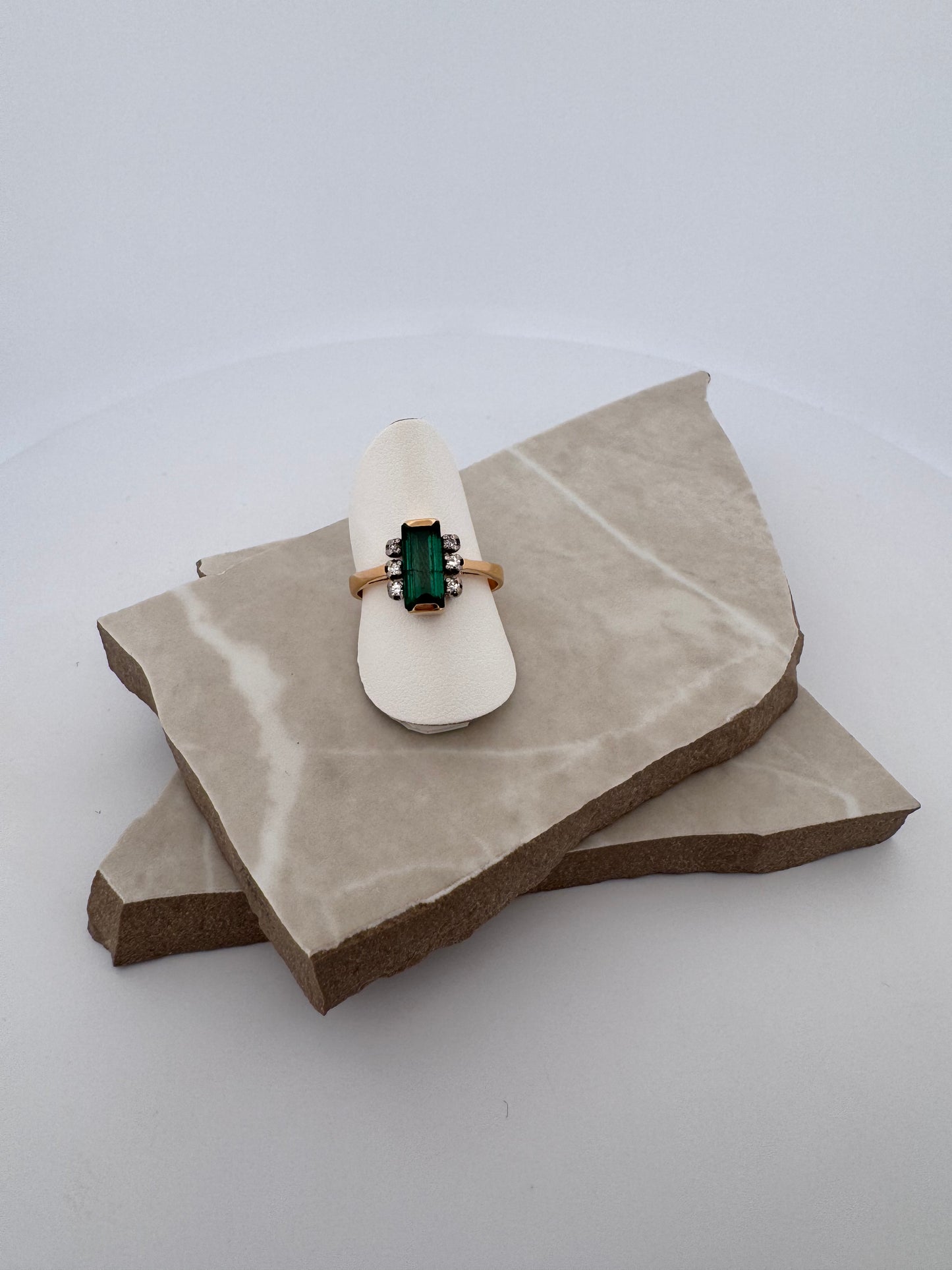 Second hand . Ring - stl. 17,75