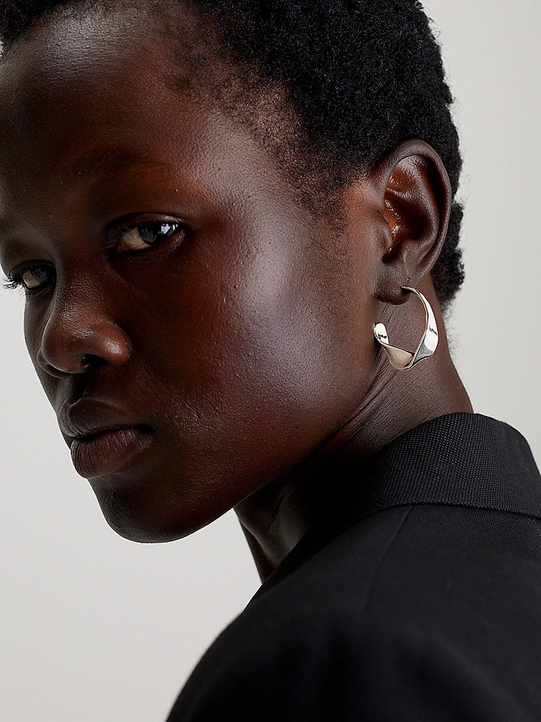 Calvin Klein Ethereal earrings