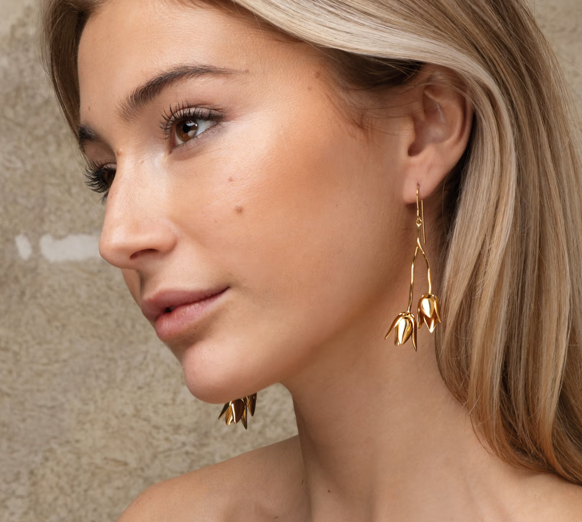 Helleborus Earrings x Victoria Skoglund