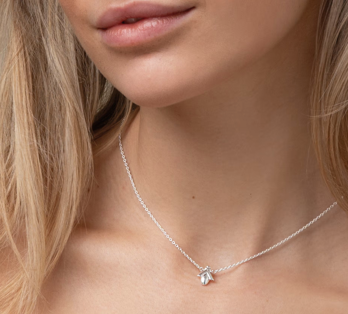 Oh Babee Necklace x Victoria Skoglund