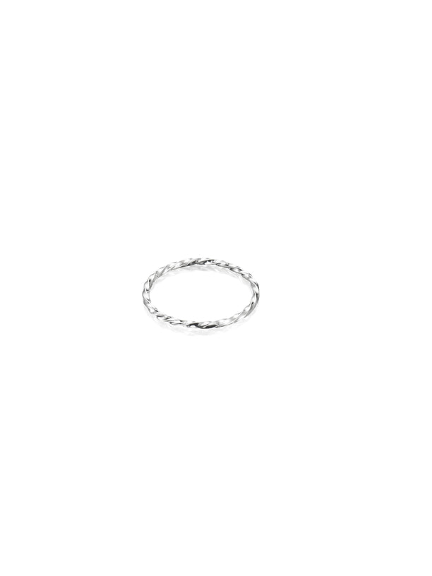 Twisted Orbit Plain Ring