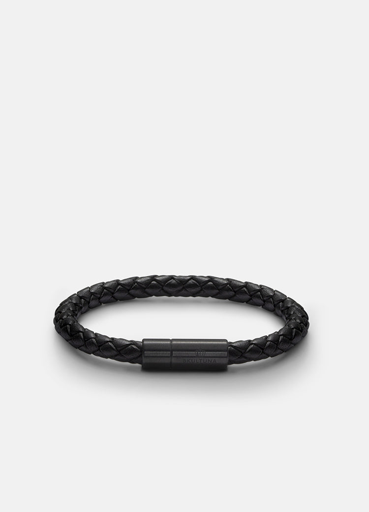 Leather Bracelet 6 mm. Black