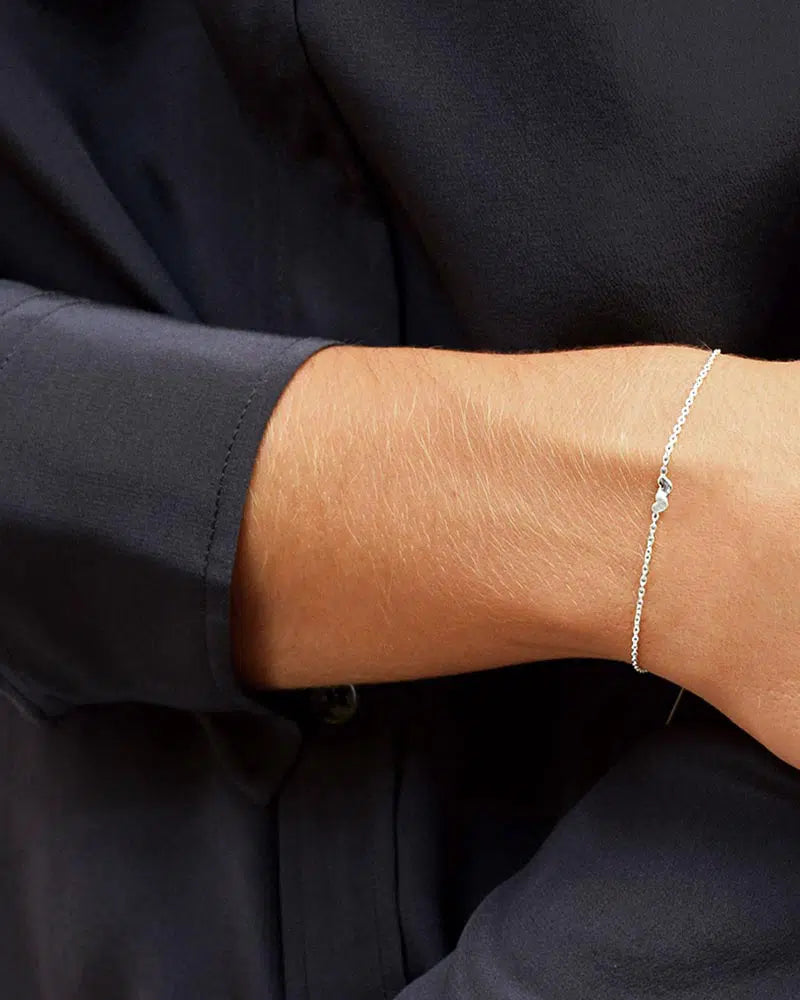 Loving heart bracelet