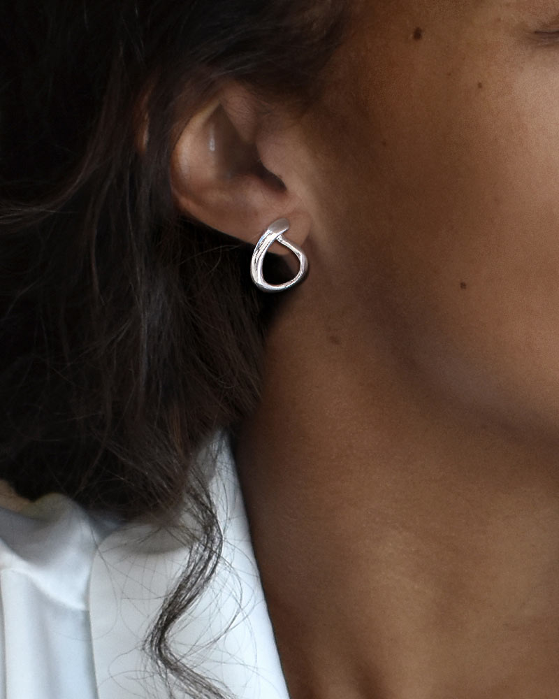 Ocean small studs
