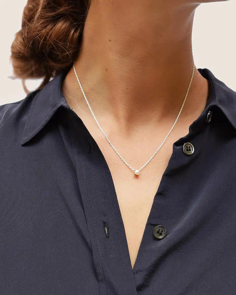 Petite Pearl necklace