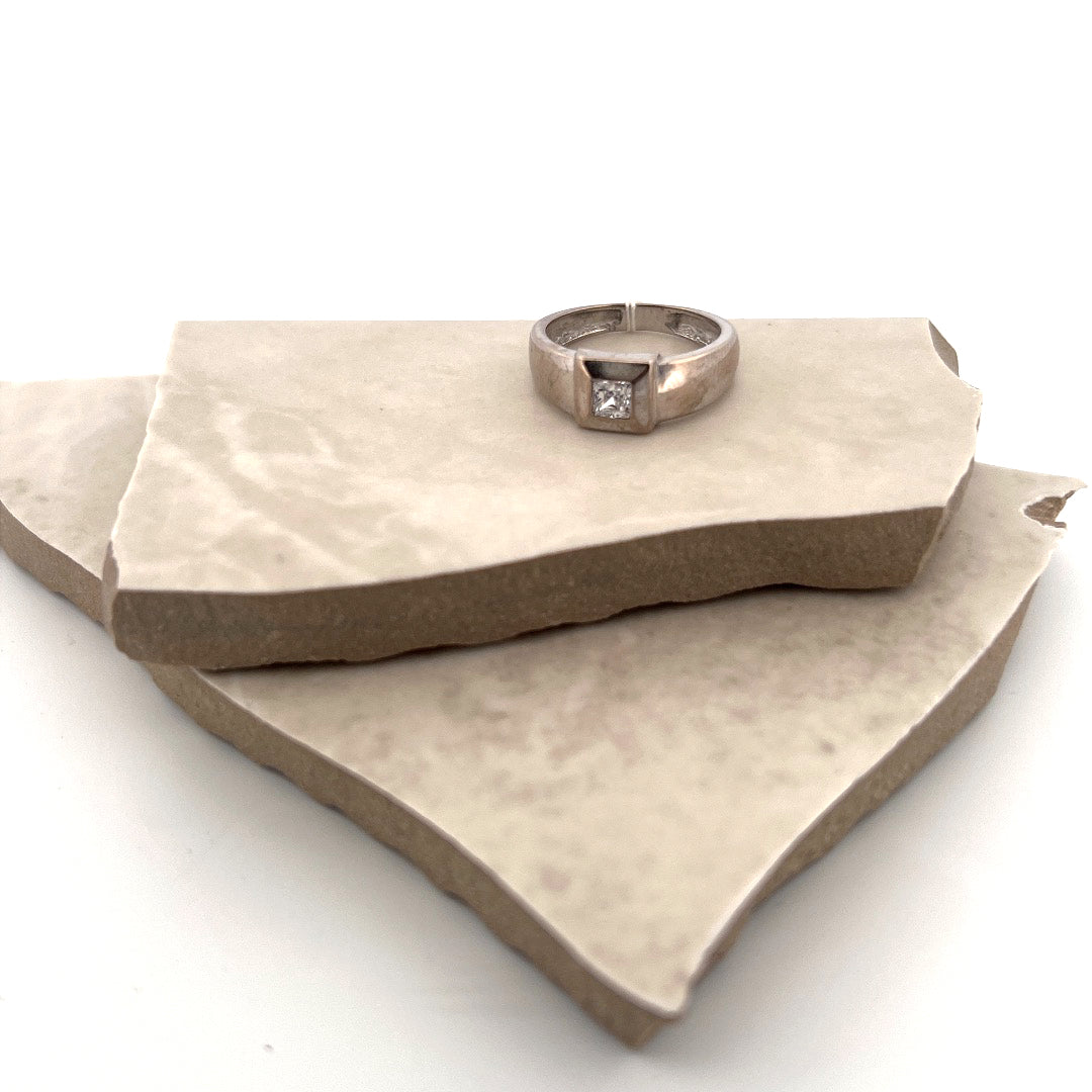 Second hand . Ring - stl. 17.0