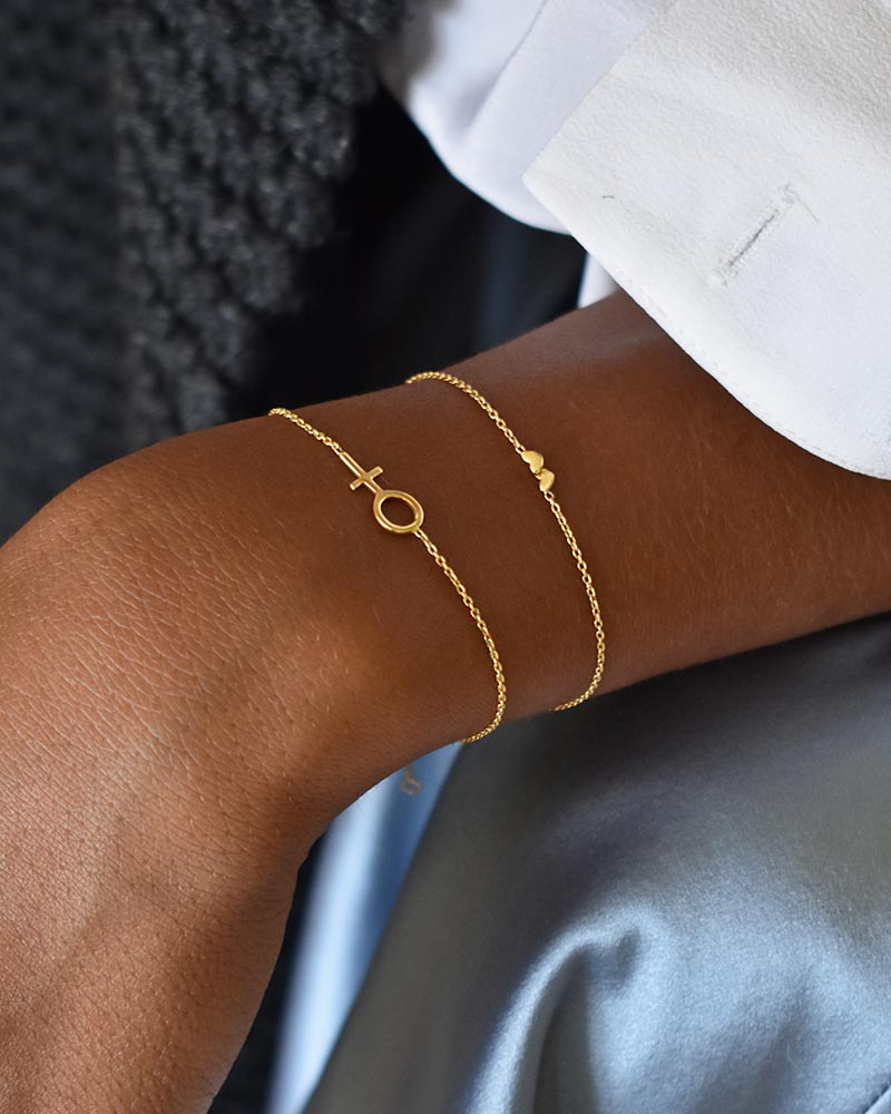 Loving heart bracelet gold