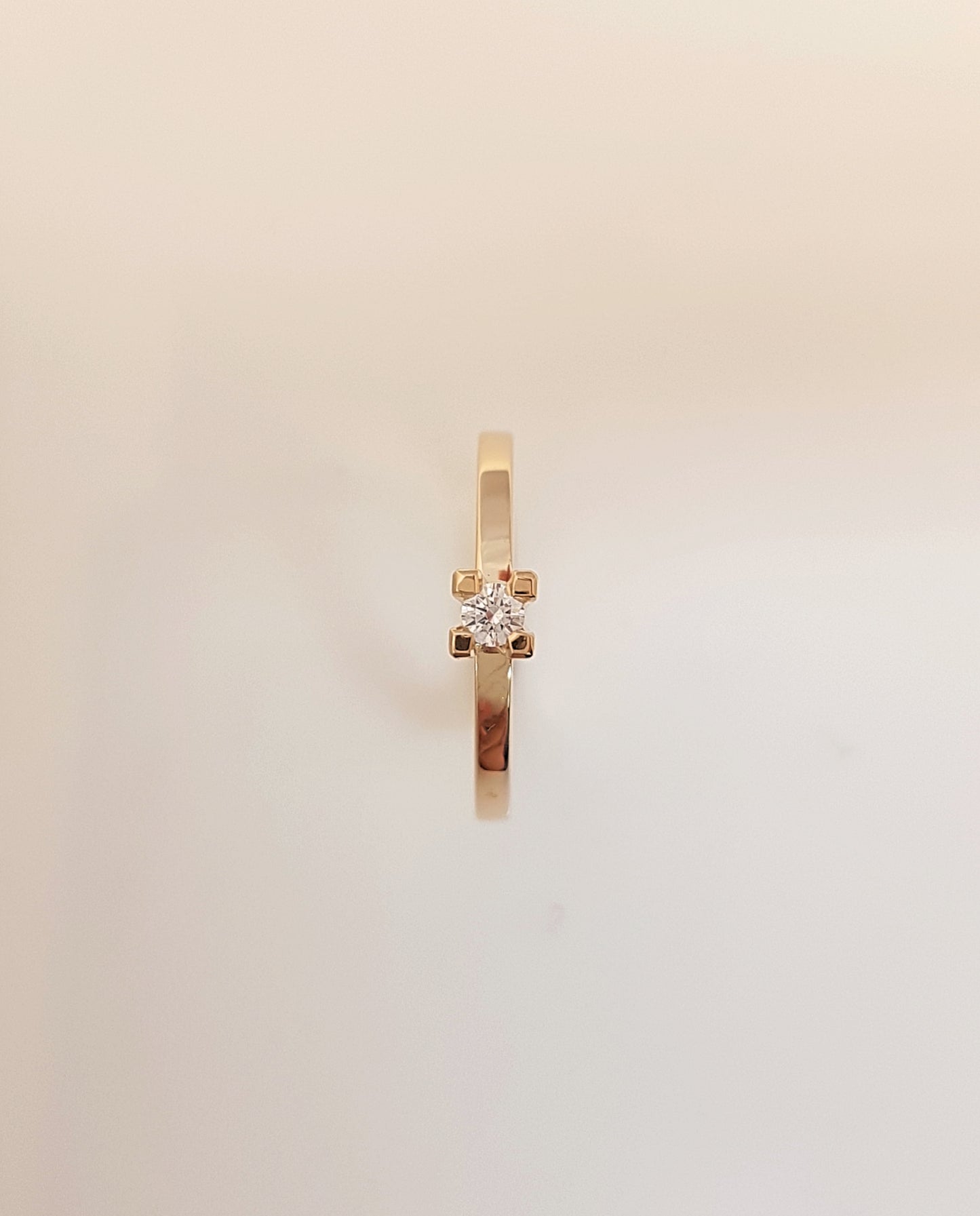 Molly 0.10 ct