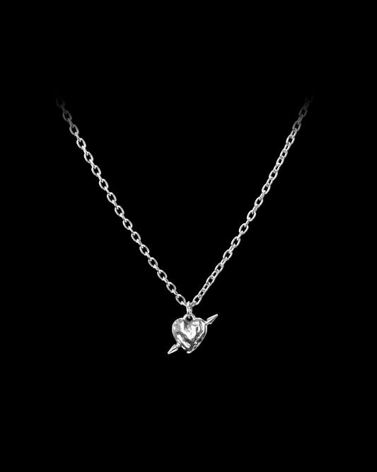 TINY TUVSTARR´S HEART NECKLACE