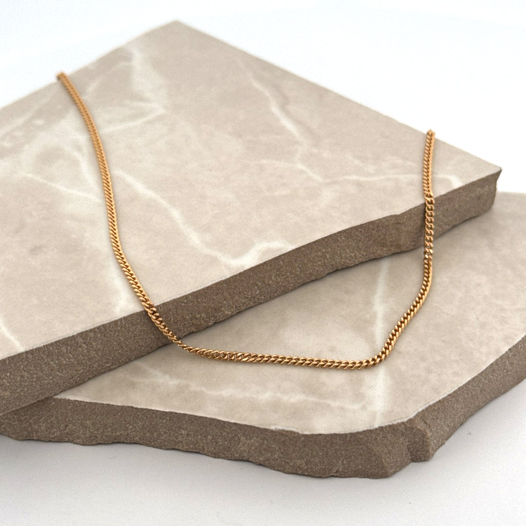 Second hand . Halsband - 43 cm