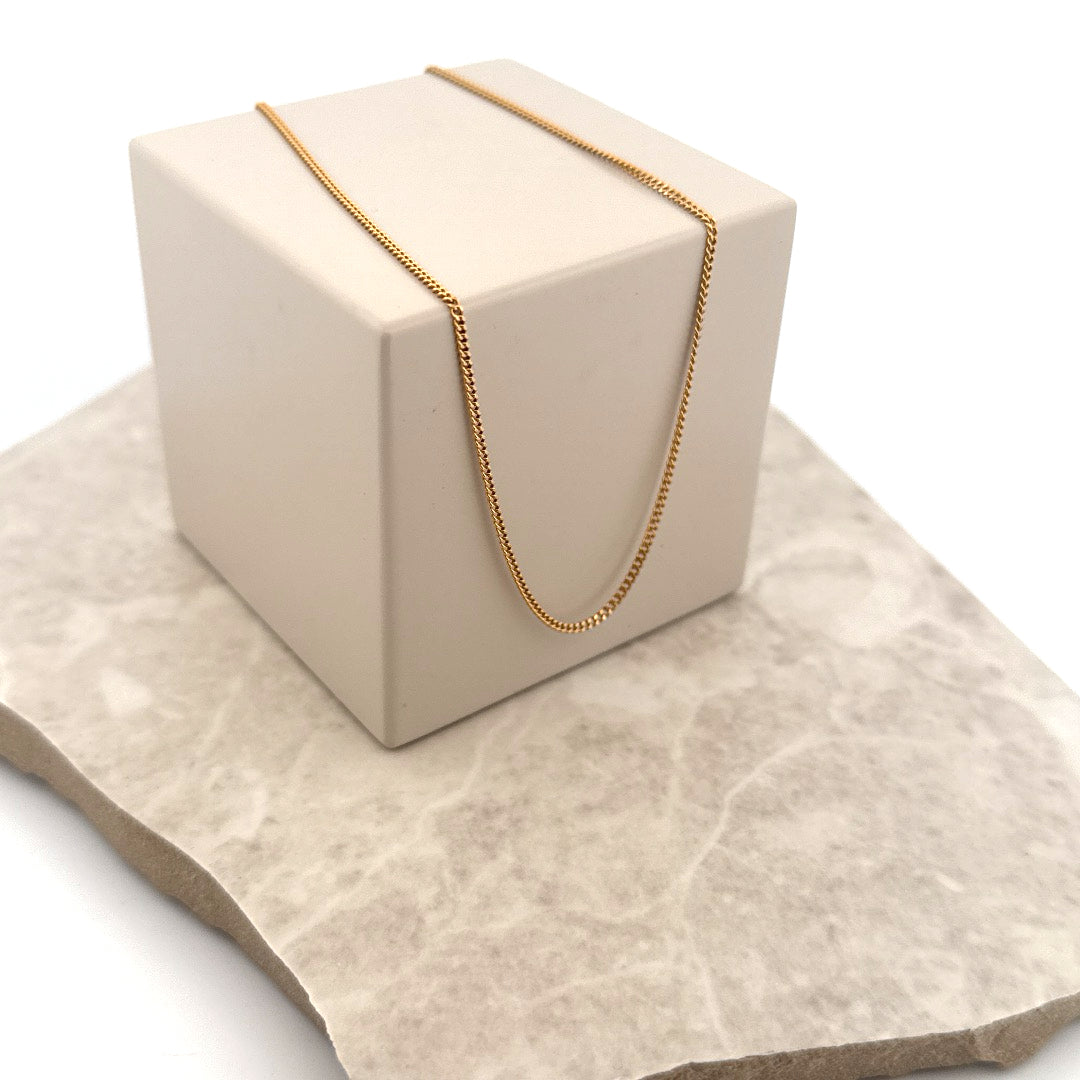 Second hand . Halsband - 55 cm