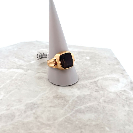 Second hand . Ring