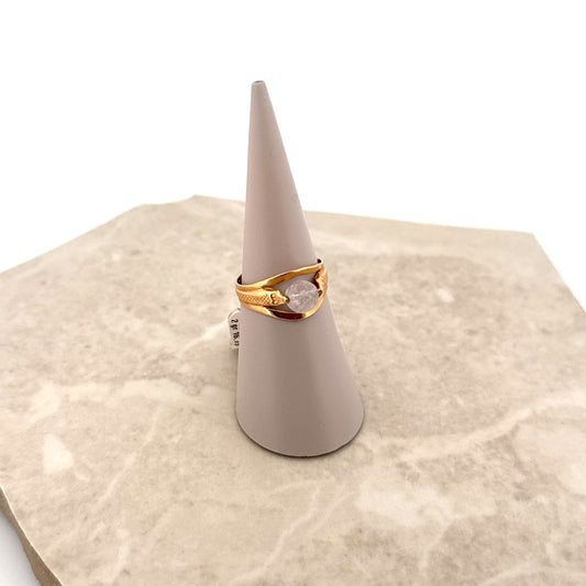 Second hand . Ring