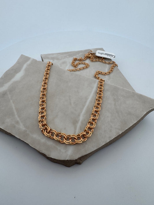 Second hand . Halsband - 42,5 cm