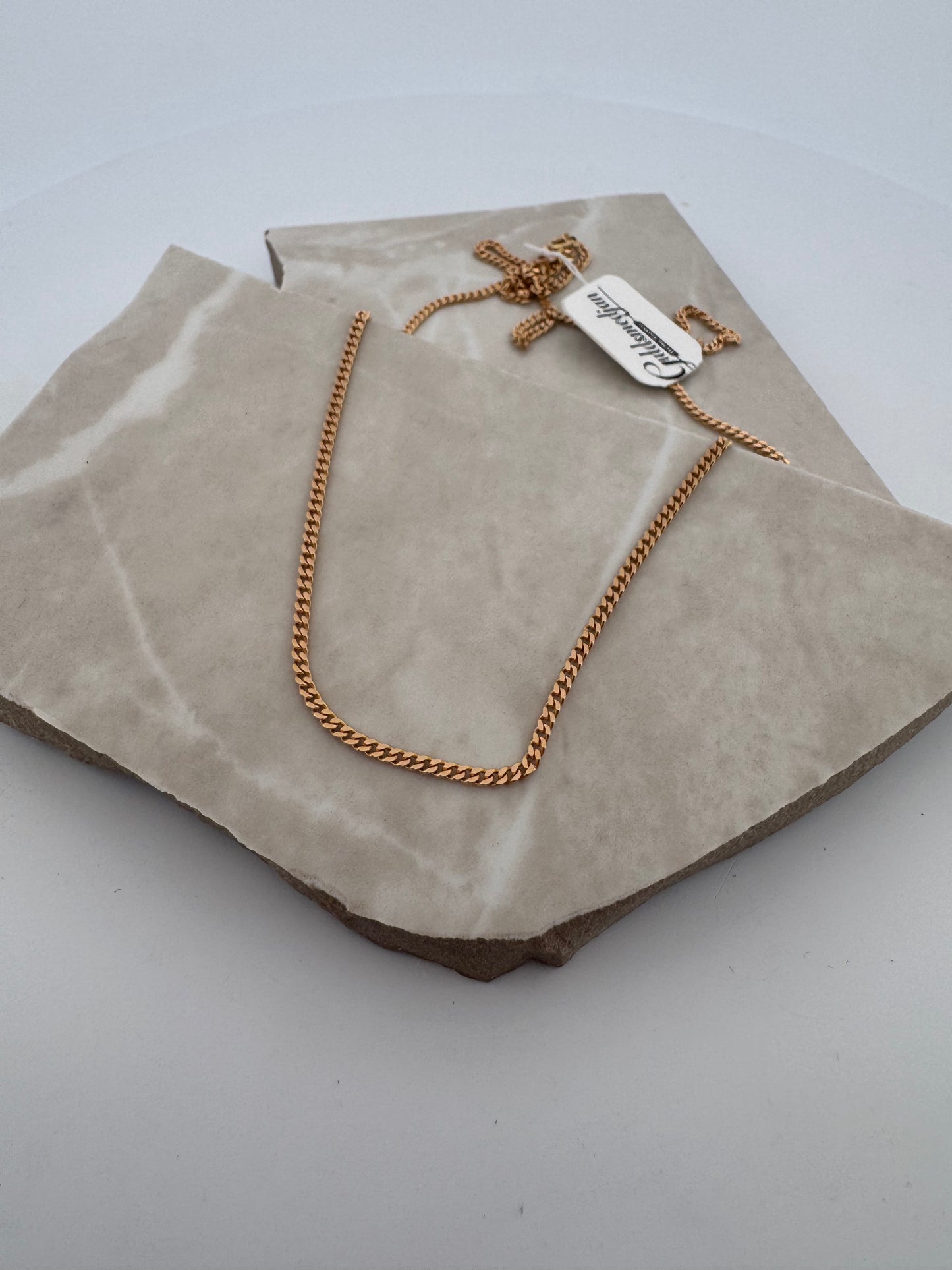 Second hand . Halsband - 41,5 cm