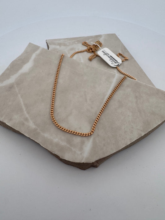 Second hand . Halsband - 41,5 cm