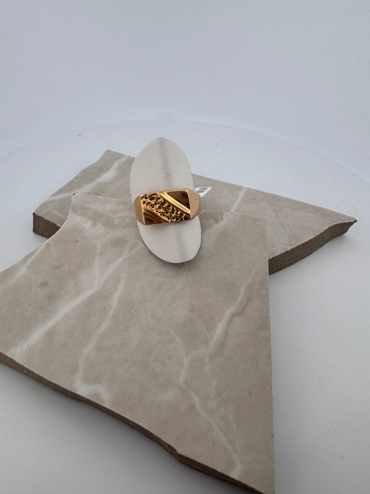 Second hand . Ring - stl. 20.25