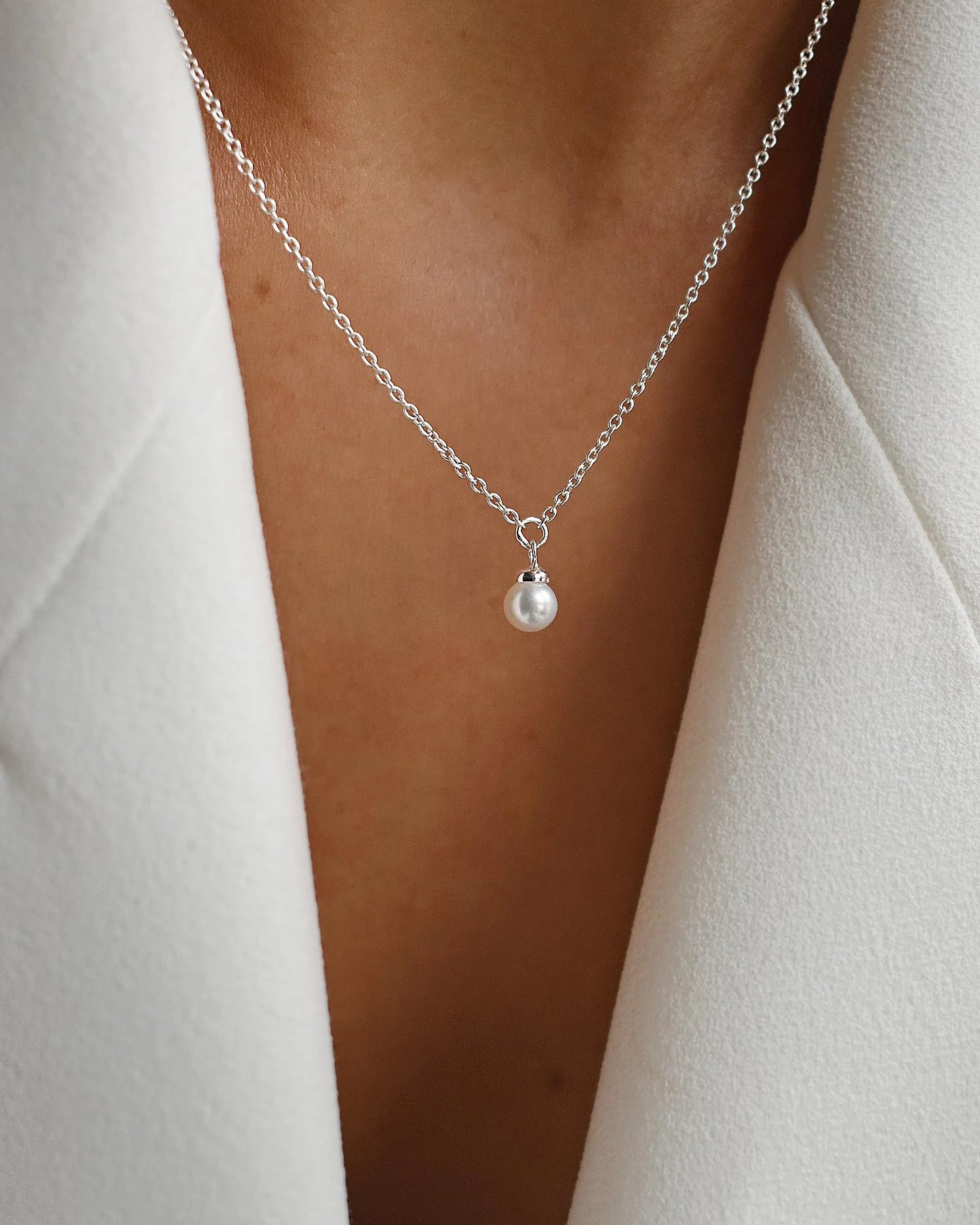 Petite Pearl Single Necklace