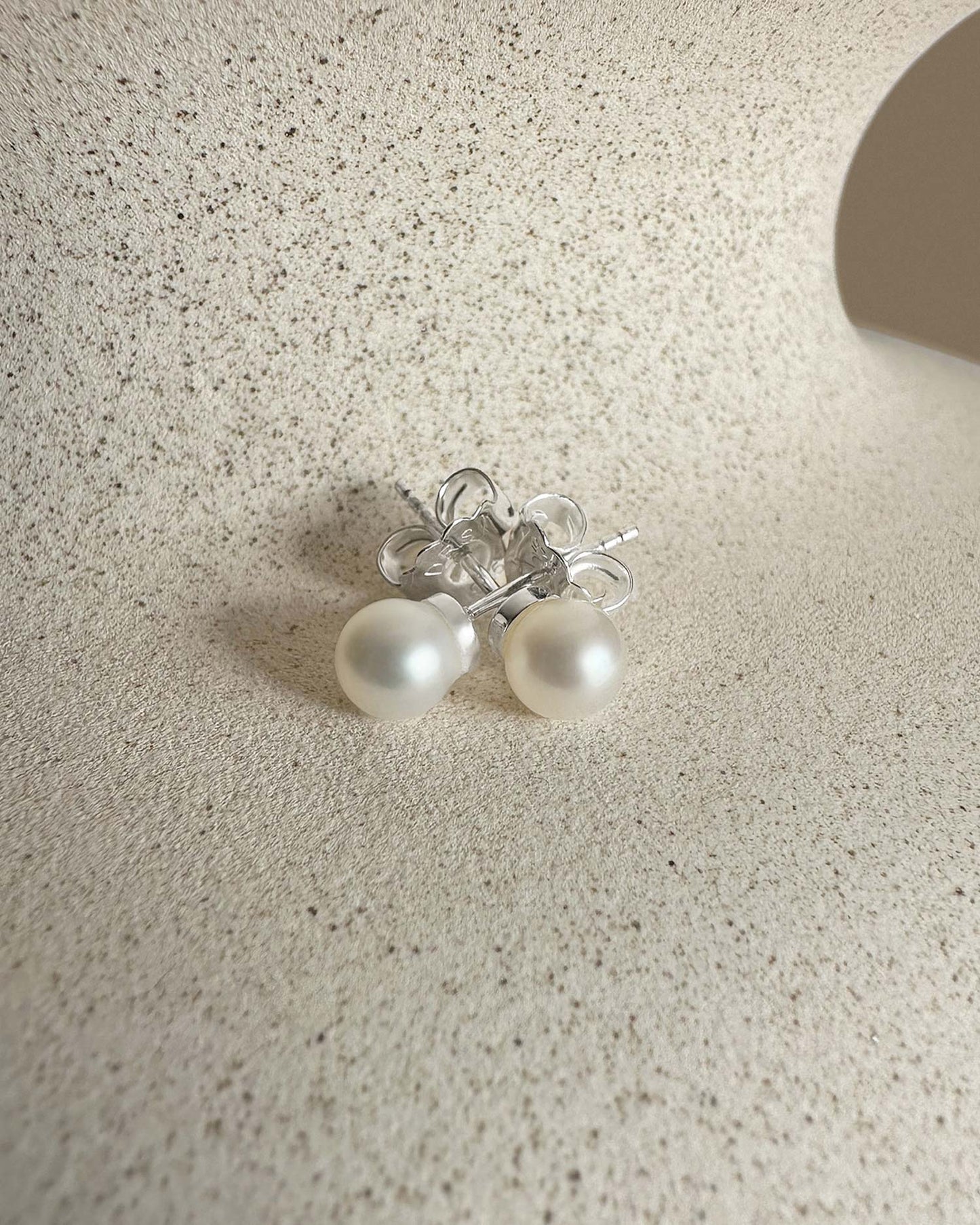 Petite Pearl Single Studs