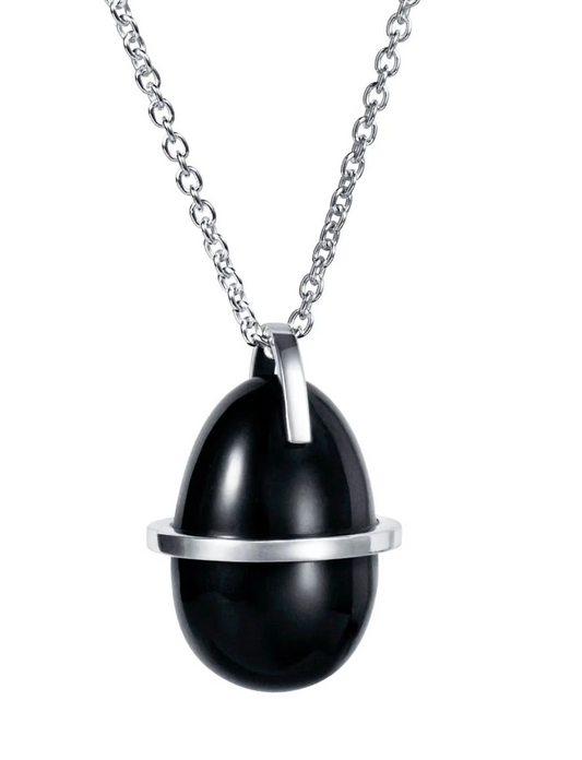 Slick & Black Pendant