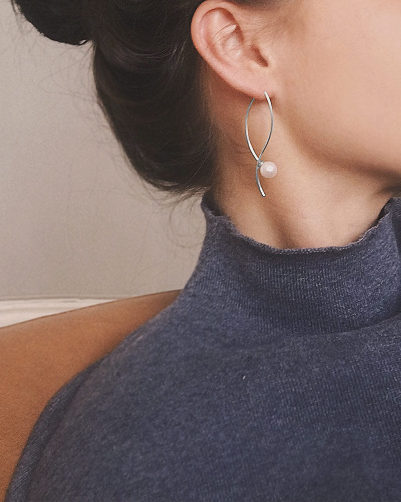 Le Pearl earrings