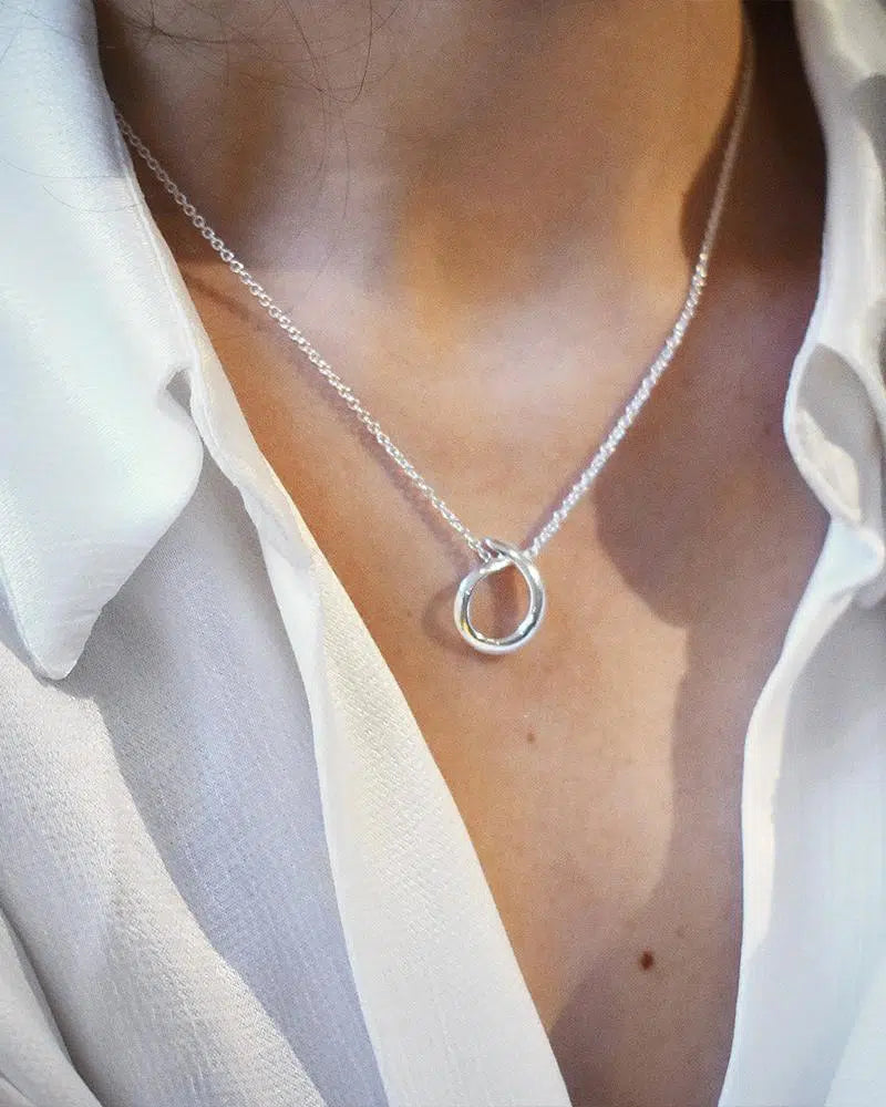 Ocean small single necklace