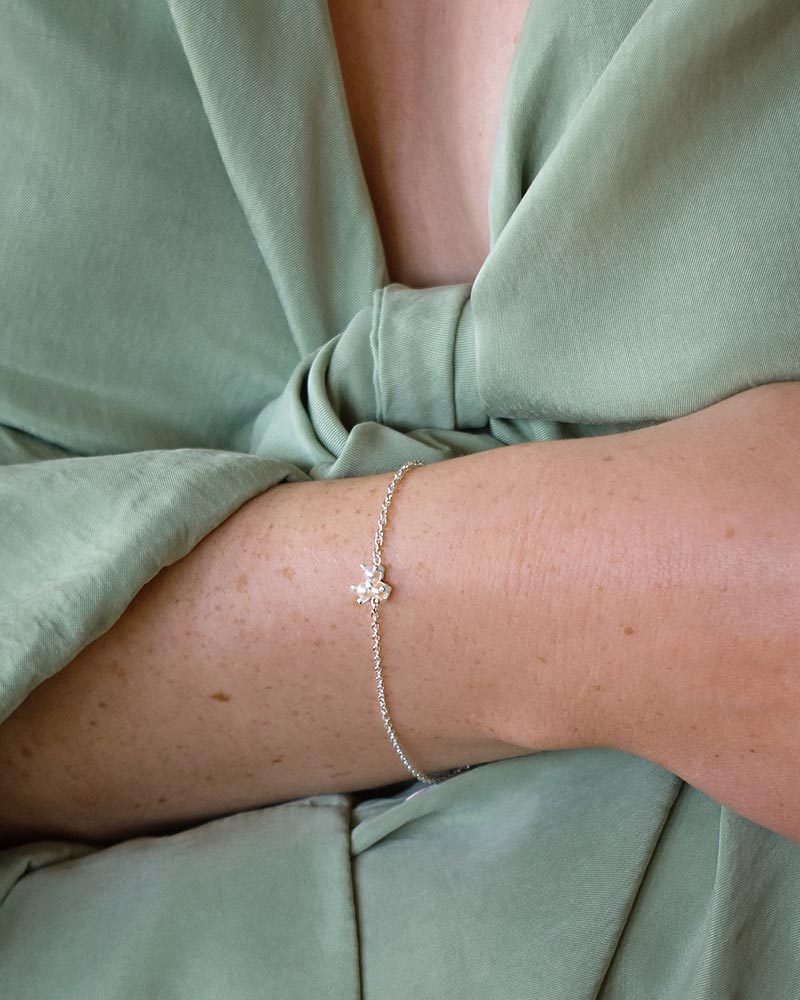 Petite Star pearl bracelet