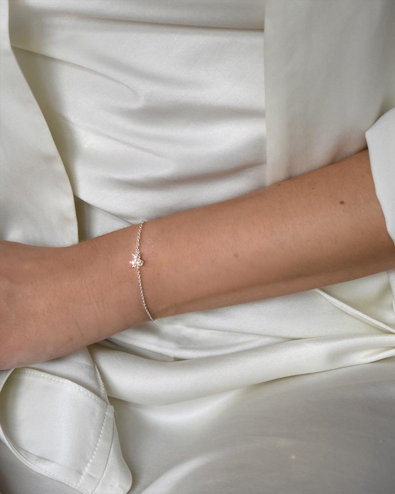 Petite Star pearl bracelet
